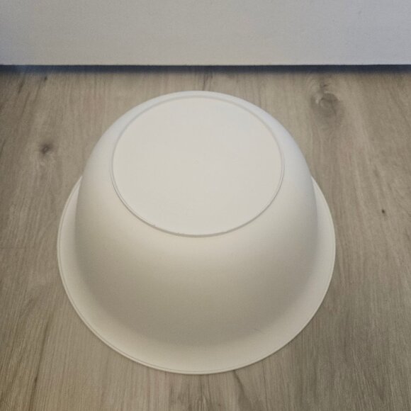 6 Qt Sterilite Mixing Bowl BWT - Picture 6 of 8